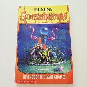 Revenge of the Lawn Gnomes Goosebumps #34 1st Print 1995 Book RL Stine GOOD VTG